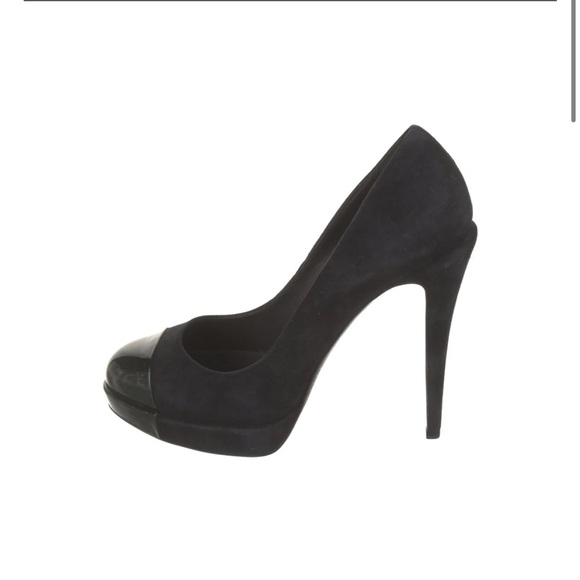 Chanel2011 Interlocking CC Logo Pumps